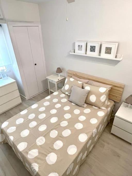Апартаменты Comodo Y Acogedor Apartamento Мадрид Экстерьер фото