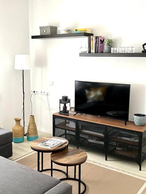 Апартаменты Comodo Y Acogedor Apartamento Мадрид Экстерьер фото