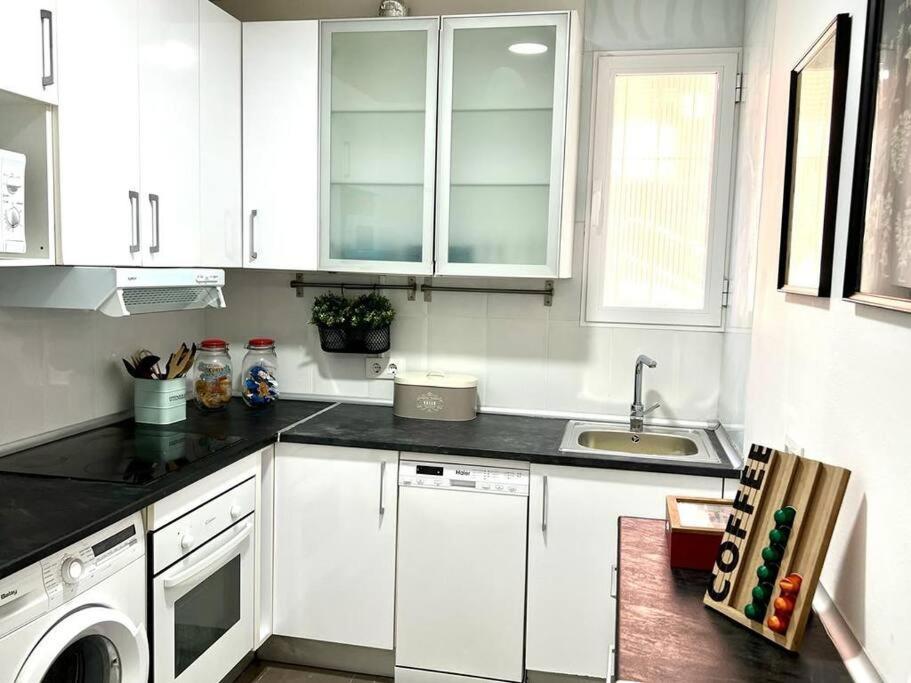 Апартаменты Comodo Y Acogedor Apartamento Мадрид Экстерьер фото