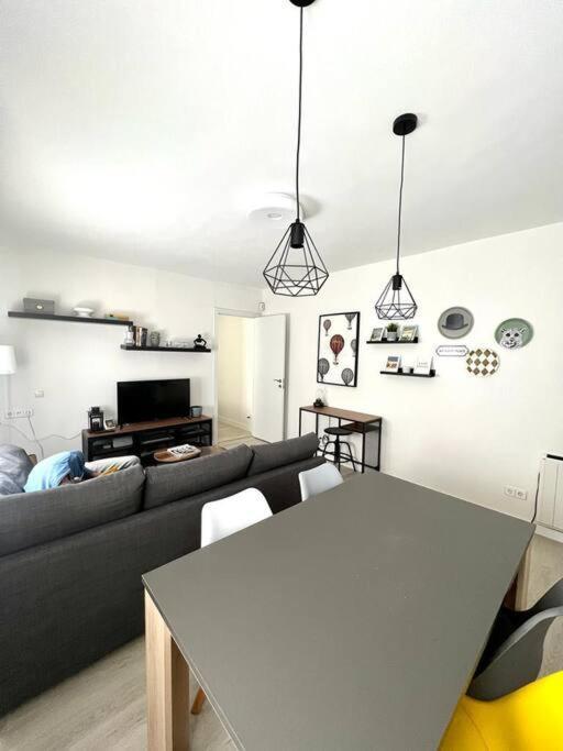 Апартаменты Comodo Y Acogedor Apartamento Мадрид Экстерьер фото